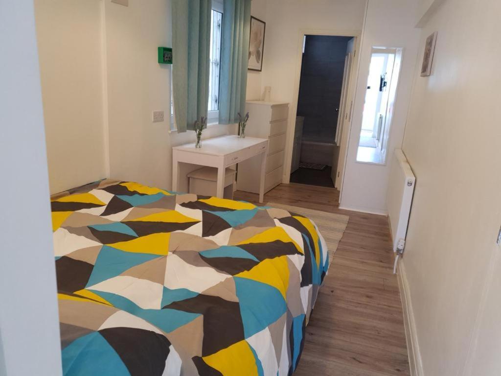 Apartmán Star London Brent Street Cosy 1-Bed Hideaway Hendon Exteriér fotografie